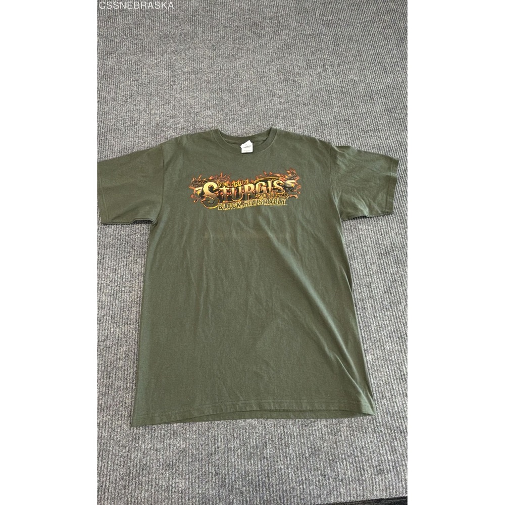 Sturgis Green Sturgis T-Shirt Hills Motorcycle Rally Racing - Size L